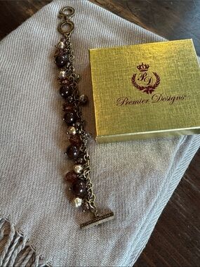 Gold-Tone Bracelet with Brown Beads and Pearl Accents